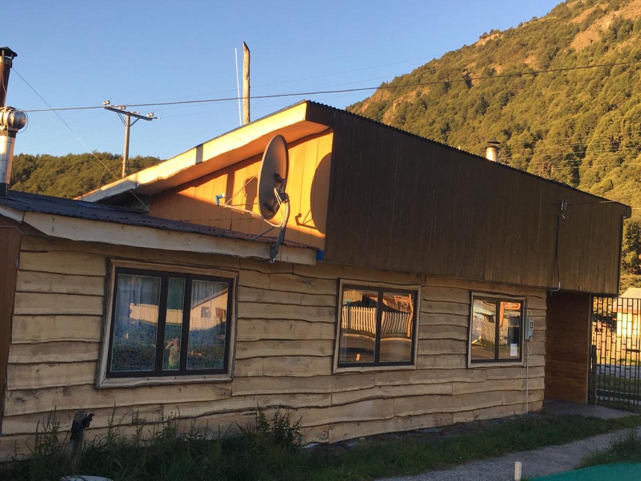 Puesto Canogas Hostal Villa O'Higgins Dış mekan fotoğraf